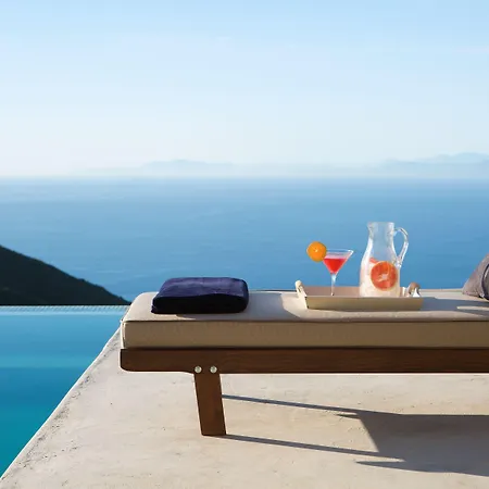 Ionian Horizon Villa Tsoukaládhes