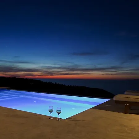 Villa Ionian Horizon Tsoukaládhes