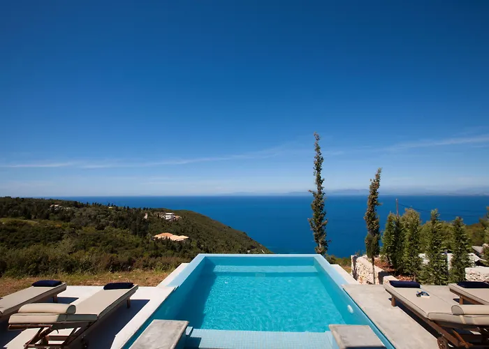 Ionian Horizon * Tsoukaladhes